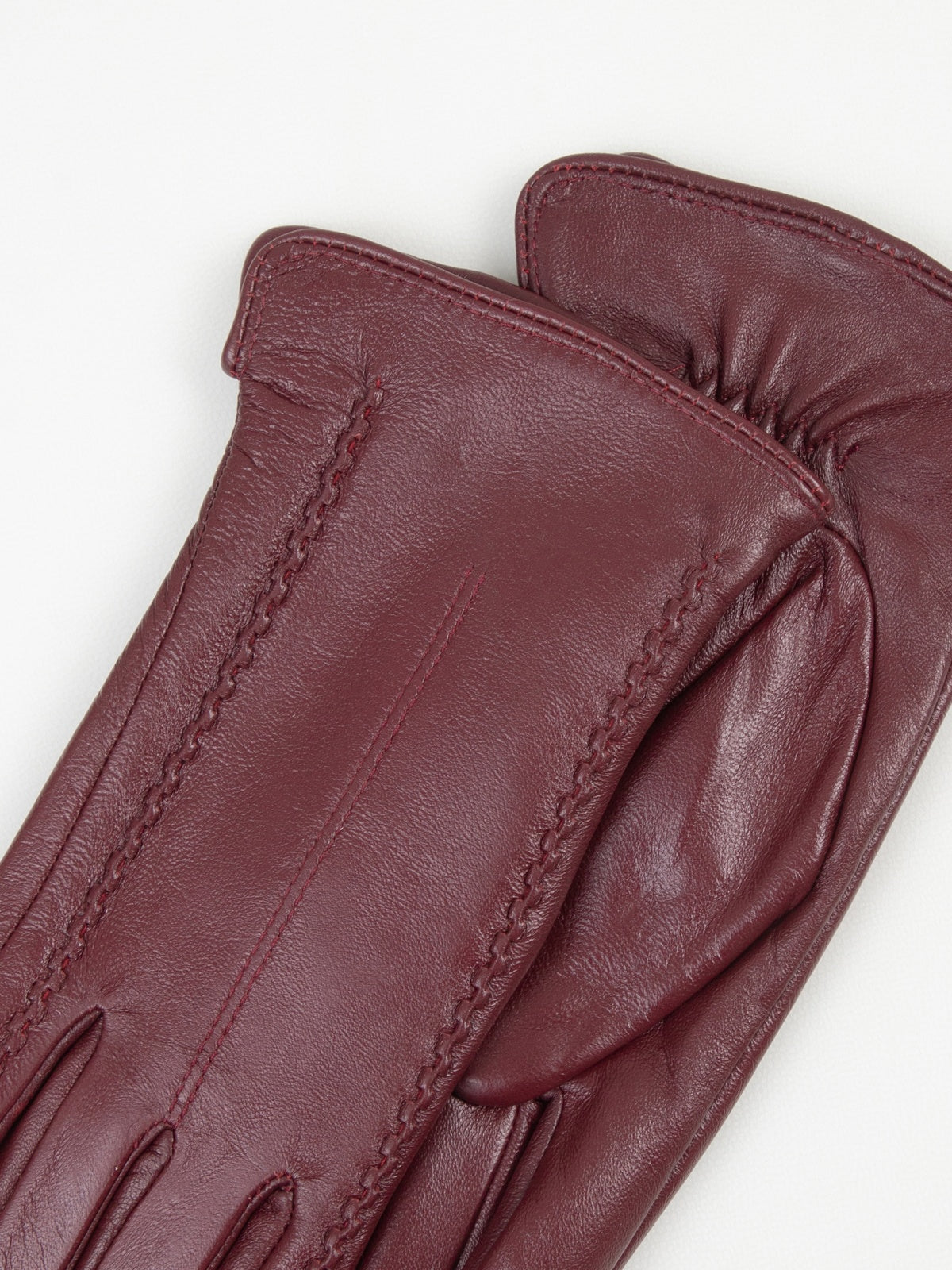 Women's leather gloves
